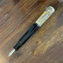 Load image into Gallery viewer, Delta Animals, Polar Bear Fountain Pen