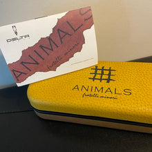 Load image into Gallery viewer, Delta Animals, Polar Bear Fountain Pen