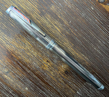 Load image into Gallery viewer, Delta Activa  Hitechdesign, Sterling Silver Fountain Pen