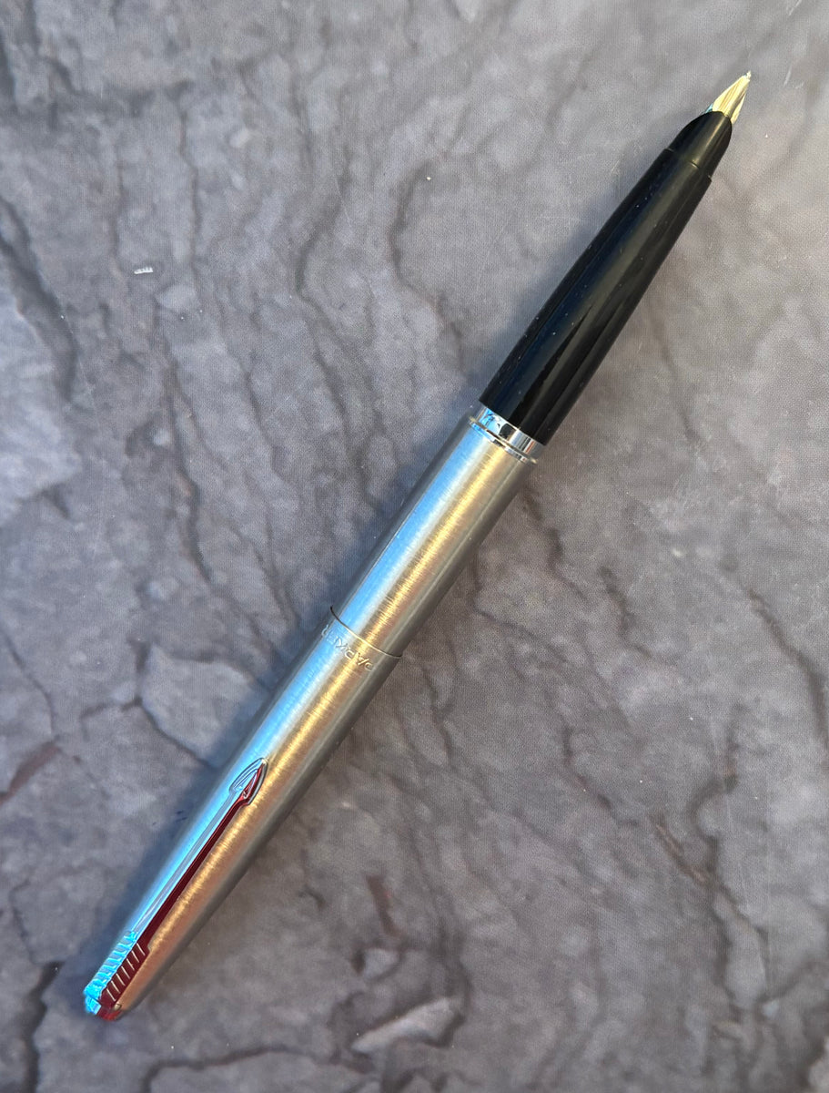 Stylo Plume Parker 45 Flighter - Acier Poli - Plume Acier - Occasion (état Neuf) Avec Recharge