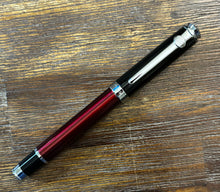 Load image into Gallery viewer, Duke, Red & Black