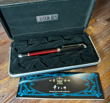 Load image into Gallery viewer, Duke, Red & Black