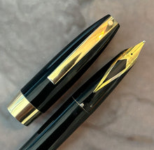 Load image into Gallery viewer, Sheaffer PFM III, Broad nib