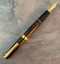 Load image into Gallery viewer, Diplomat, classic collection