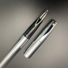Load image into Gallery viewer, Sheaffer Triumph 506 Bright Chrome vintage fountain pen. 1970s.