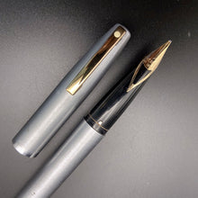 Load image into Gallery viewer, Sheaffer 444 XG Fountain Pen 1970's