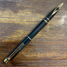 Load image into Gallery viewer, Sheaffer Targa, Black Laque