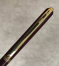 Load image into Gallery viewer, Elysee Burgundy Lacquer Onyx