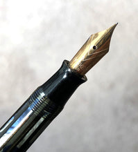 Load image into Gallery viewer, Duovac Senior "The striped Duofolds" , Blue & Black