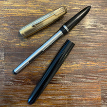 Load image into Gallery viewer, Parker 51 Aerometric, G/F Cap Black barrel