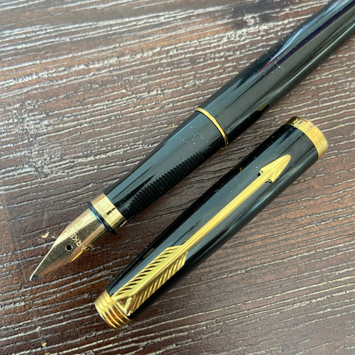 パーカー ７５　PARKER 75 LAQUE　（細）　14K　ブラック Parker 75, Black Lacque