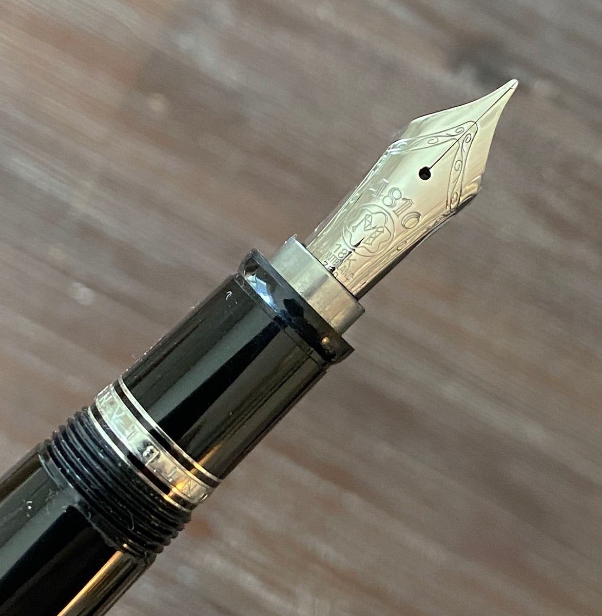 Montblanc Boheme 2002, Black, Platinum trim, Retractable