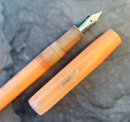 Kaweco, Frosted Sport, Soft Mandarin 1.1 italic