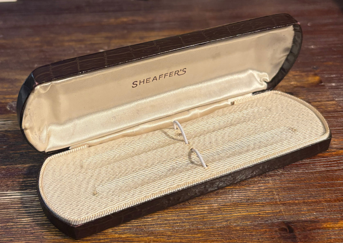Sheaffer double, Hard box, leather 1950's