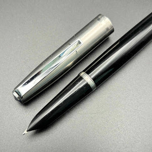 Parker 21, 1960. in black, steel cap