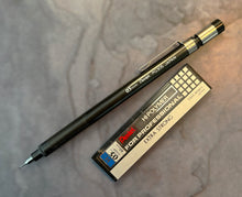 Load image into Gallery viewer, Pentel PG305