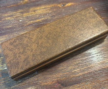 Load image into Gallery viewer, Sheaffer single, Hard box, leather 1980's