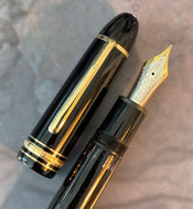 Montblanc threesome, Fountain pen 149, Inkwell and Desk stand