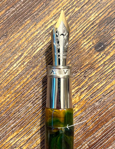 Visconti Van Gogh Midi in Green Musk