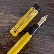 Load image into Gallery viewer, Parker Duofold Cloisonné LE Fountain Pen (2006) - Mandarin (Yellow)
