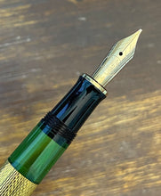 Load image into Gallery viewer, Pelikan M750 / Gold Jubilee (1838-1988)
