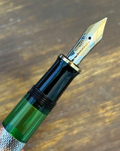 Load image into Gallery viewer, Pelikan M750 / Silver Jubilee (1838-1988)