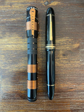 Load image into Gallery viewer, Michael&#39;s Fatboy Tesla Coil Black/Copper Coil Fountain Pen