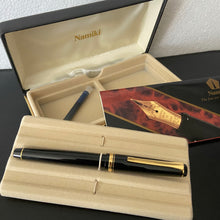 Load image into Gallery viewer, Pilot Falcon Resin Fountain Pen - Black with Gold Trim