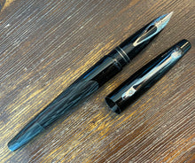 Load image into Gallery viewer, Sheaffer Intrigue, shiny black / stencilled matte black