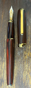 Diplomat, classic collection, No.3 ebonite brown