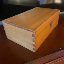 Load image into Gallery viewer, Wood Pen Box - no trays