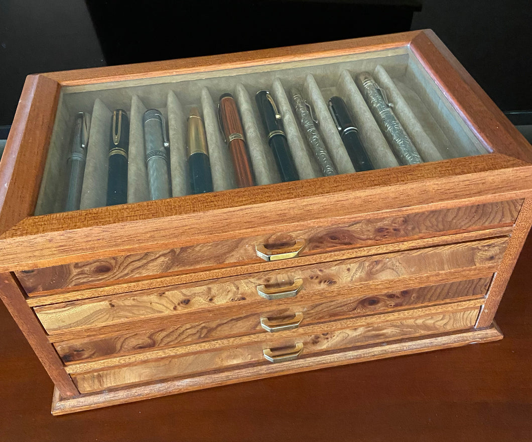 Briarwood, Agresti, Pen box / 40 pens