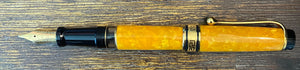 Aurora Optima Sole LE Fountain Pen - Yellow Auroloide,