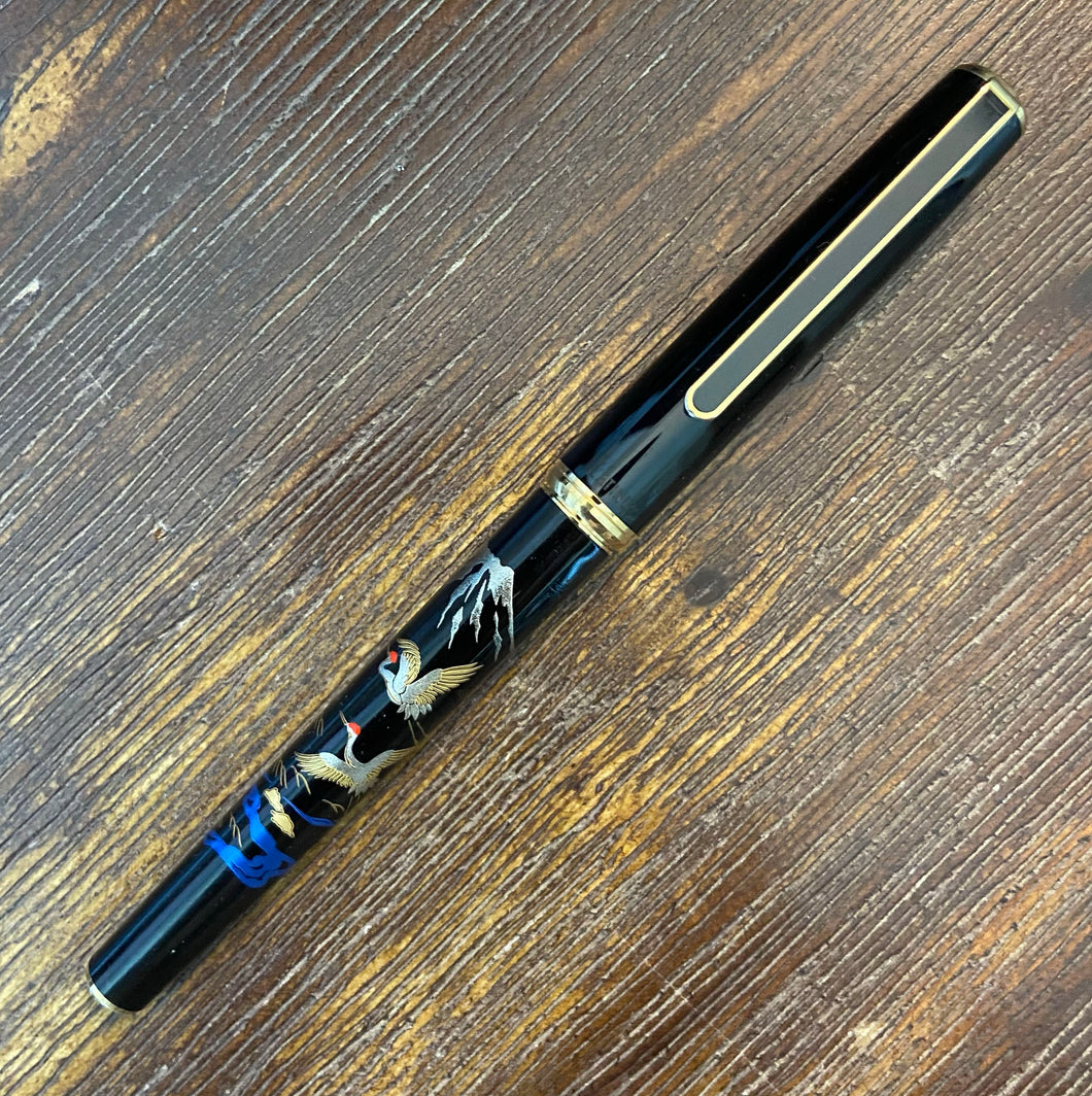 Platinum Modern Makie-e Gel Roller Pen – 0.5mm Crane & Mount Fuji