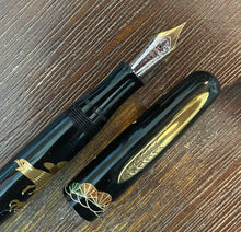 Load image into Gallery viewer, Stipula Eagle, Maki-e Limited Edition Fountain Pen