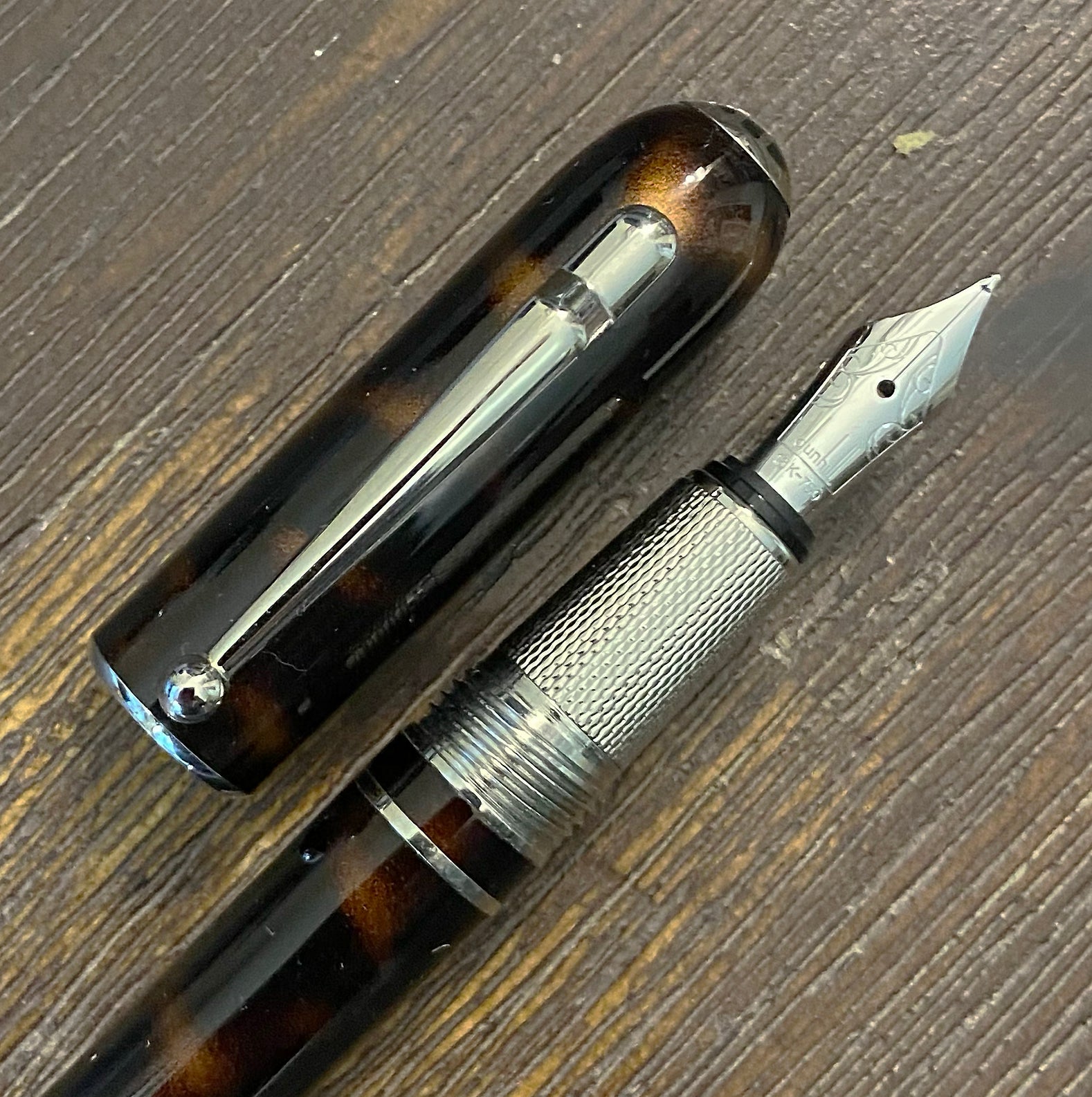 ダンヒル 万年筆 サイドカー NUW1133 トータスシェル Dunhill Tortoise Shell Sidecar