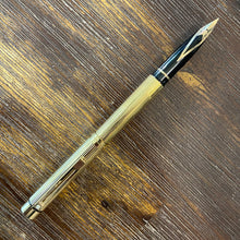 Load image into Gallery viewer, Sheaffer Targa, Gold 1005
