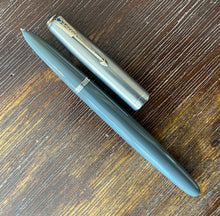 Load image into Gallery viewer, Parker 51 Vacumatic Dove Grey, Fountain Pen