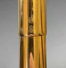 Load image into Gallery viewer, Parker 61 Mk I Signet Fountain Pen - Gold Filled