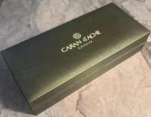 Load image into Gallery viewer, Caran d'ache single - Pen Box