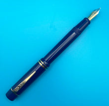 Load image into Gallery viewer, Onoto The Magna Writer Ultramarine Limited Edition Fountain Pen