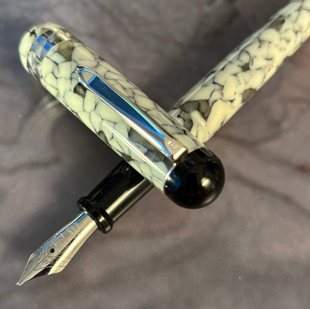 Bexley BX 802, Cracked Ice.