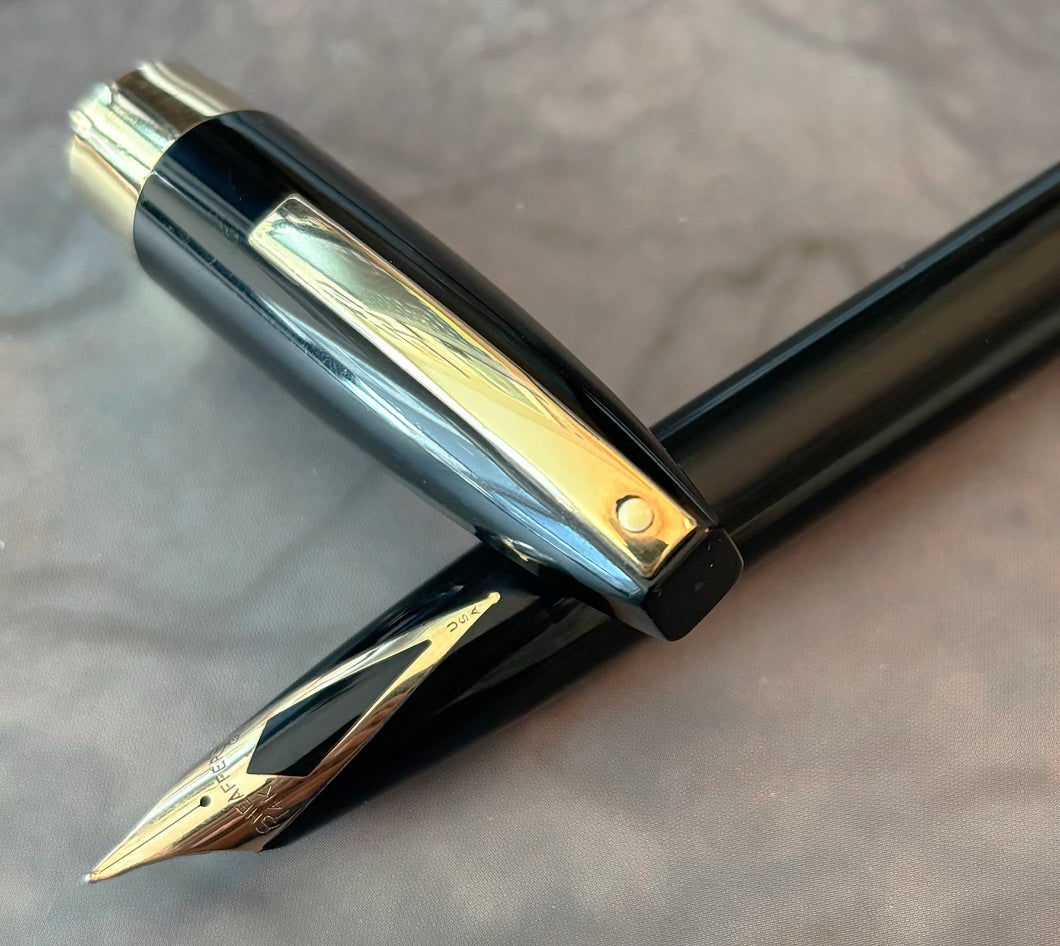 Sheaffer PFM III, Medium nib