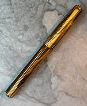 Load image into Gallery viewer, Waterman Ink-Vue 2 "Blue Streak" Fountain Pen - Copper Pearl, Lever