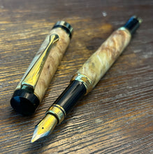 Load image into Gallery viewer, Handcrafted Wooden Fountain pen