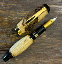 Load image into Gallery viewer, Handcrafted Wooden Fountain Pen, Brown