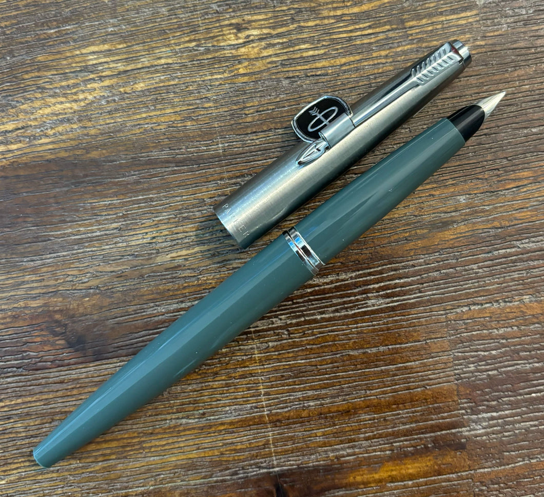 Parker 45, Brushed steel GT Grey barrel