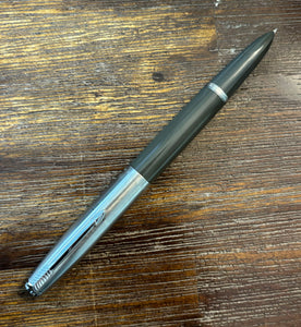 Parker 21 Grey barrel, steel cap