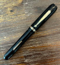 Load image into Gallery viewer, Black Lever-fill Fountain Pen