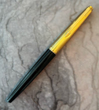 Load image into Gallery viewer, Parker 45 , Gold-filled cap black barrel
